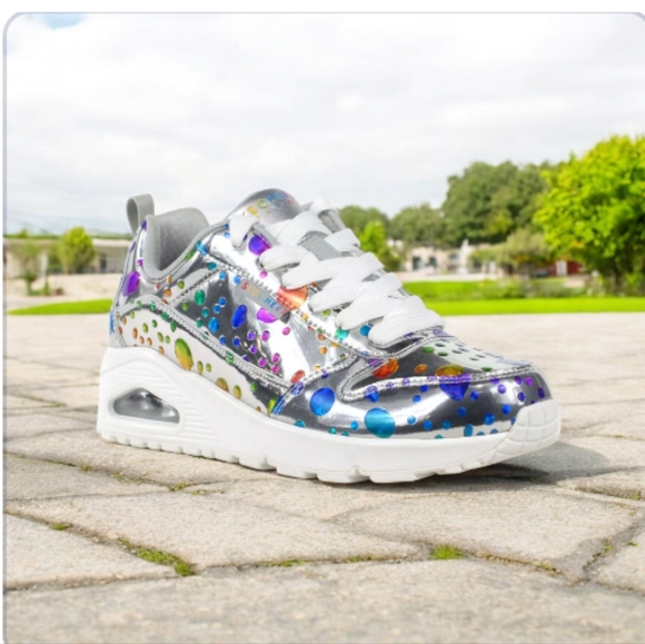Skechers Uno Metallic Lava Silver/ Multicolored Sneakers_ NEW, NO BOX - Picture 1 of 8